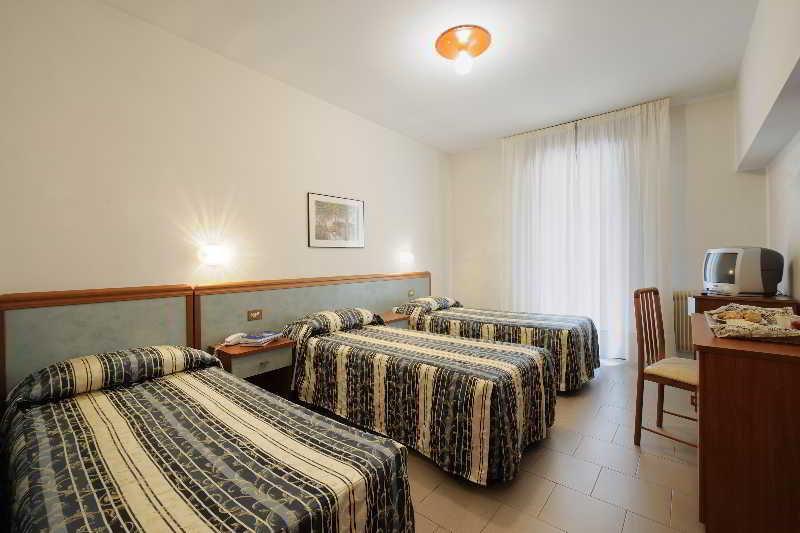 Hotel Bertusi Porretta Terme Kültér fotó